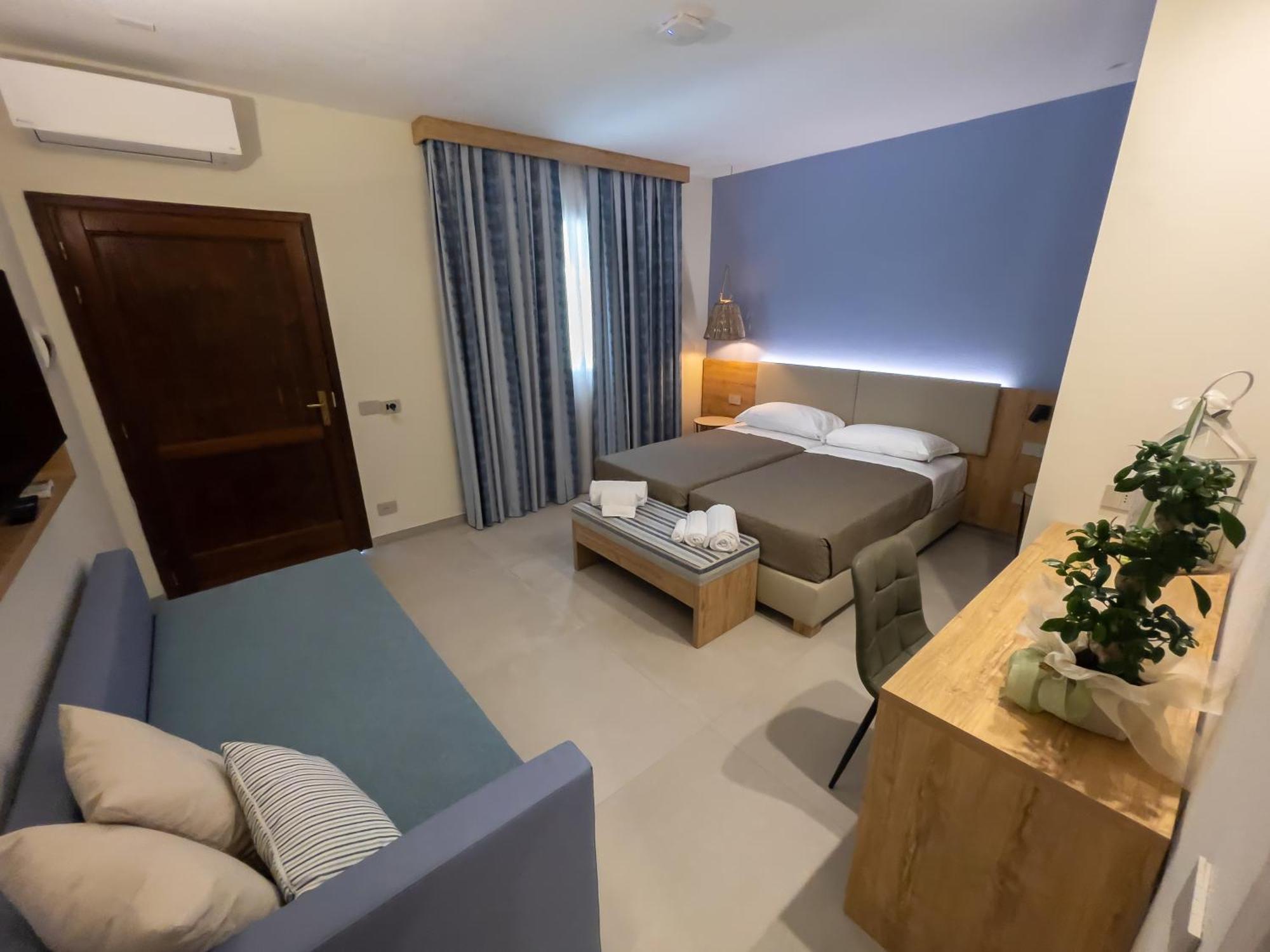 Delfino Tuscany Resort Marina di Cecina Exterior photo